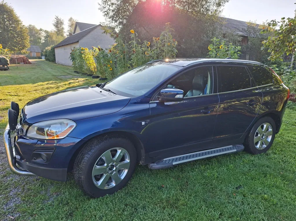 Zdjęcie: 2012 Volvo XC 60