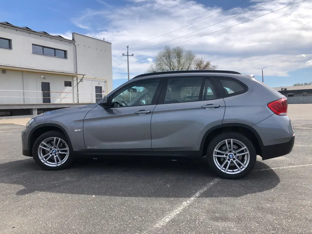 Zdjęcie: 2010 BMW X1