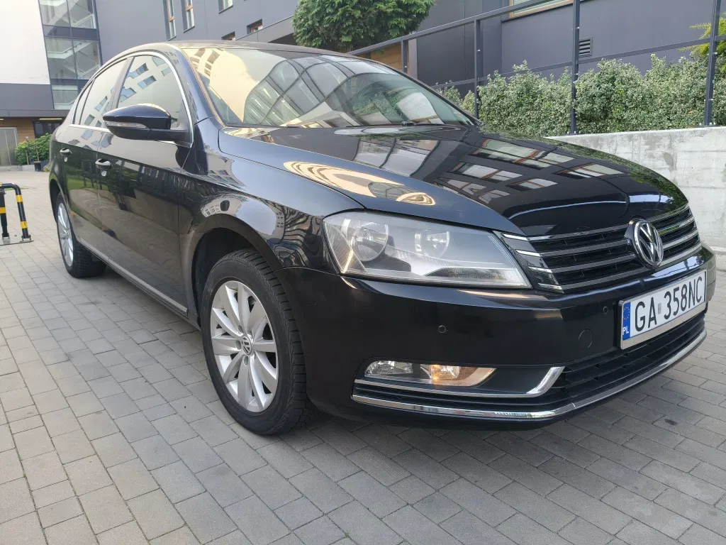 Zdjęcie: 2011 Volkswagen Passat