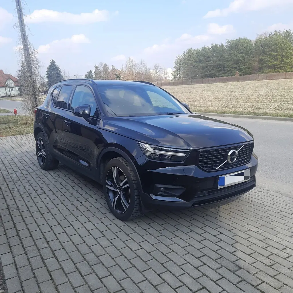 Zdjęcie: 2020 Volvo XC 40