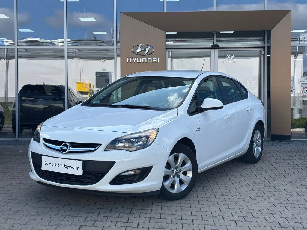 Zdjęcie: 2015 Opel Astra