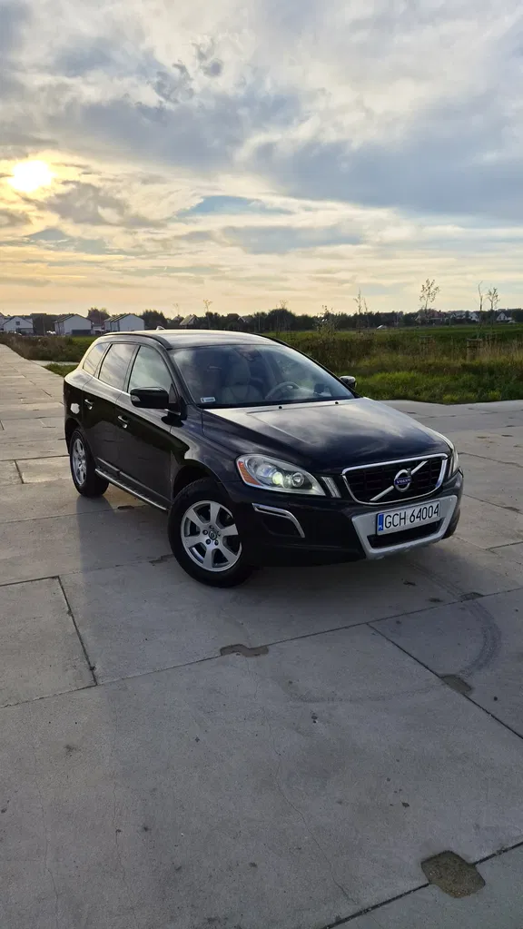 Zdjęcie: 2010 Volvo XC 60