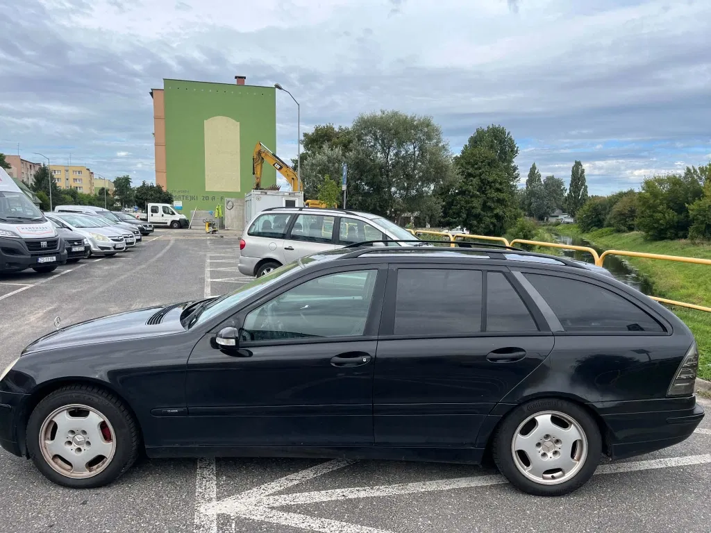 Zdjęcie: 2003 Mercedes-Benz C Klasa