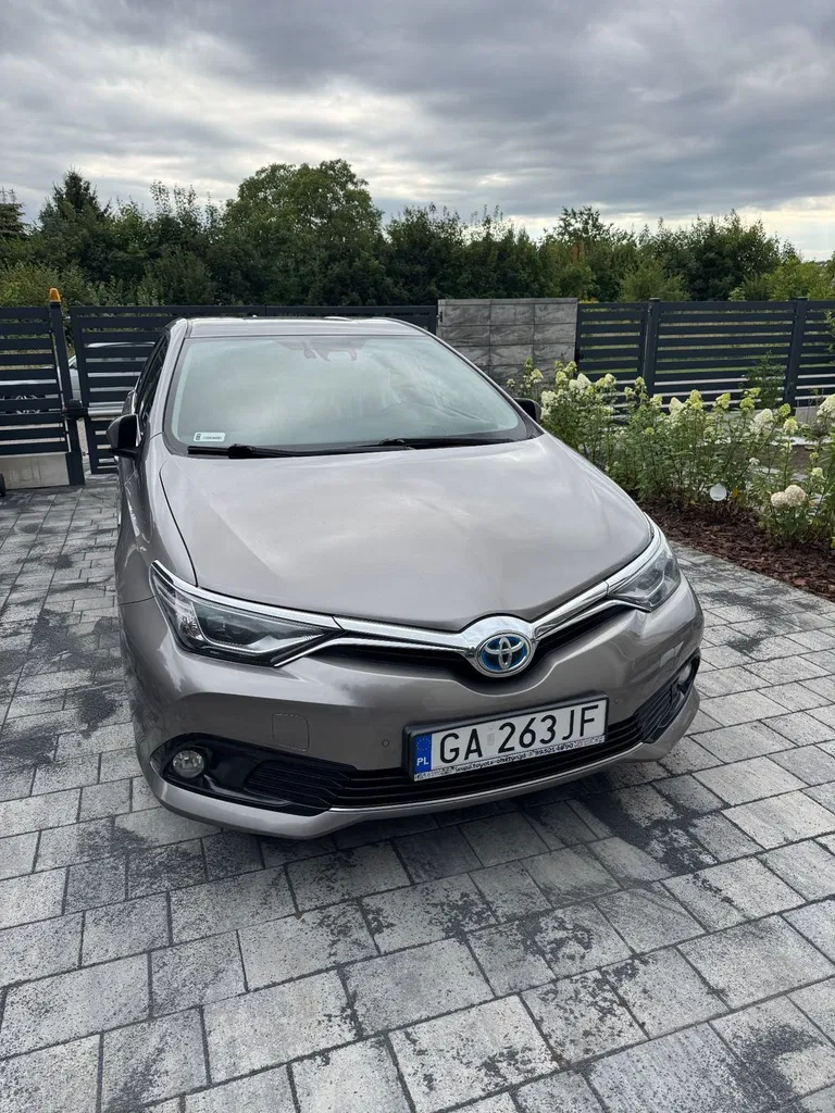 Zdjęcie: 2015 Toyota Auris