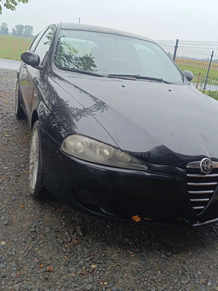 Zdjęcie: 2005 Alfa Romeo 147