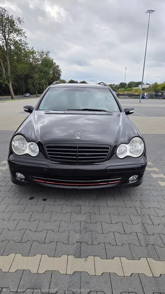 Zdjęcie: 2004 Mercedes-Benz C Klasa