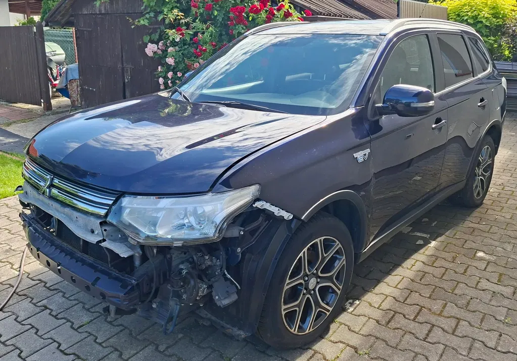 Zdjęcie: 2015 Mitsubishi Outlander