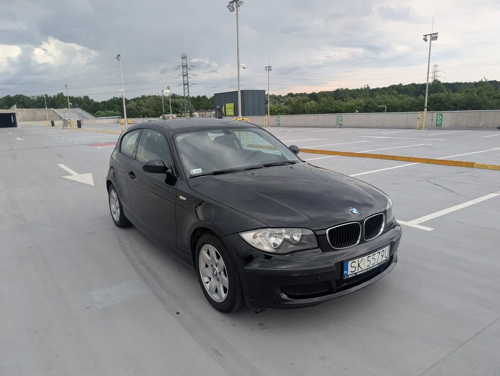 Zdjęcie: 2009 BMW Seria 1