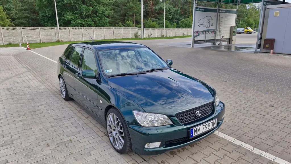 Zdjęcie: 2003 Lexus IS