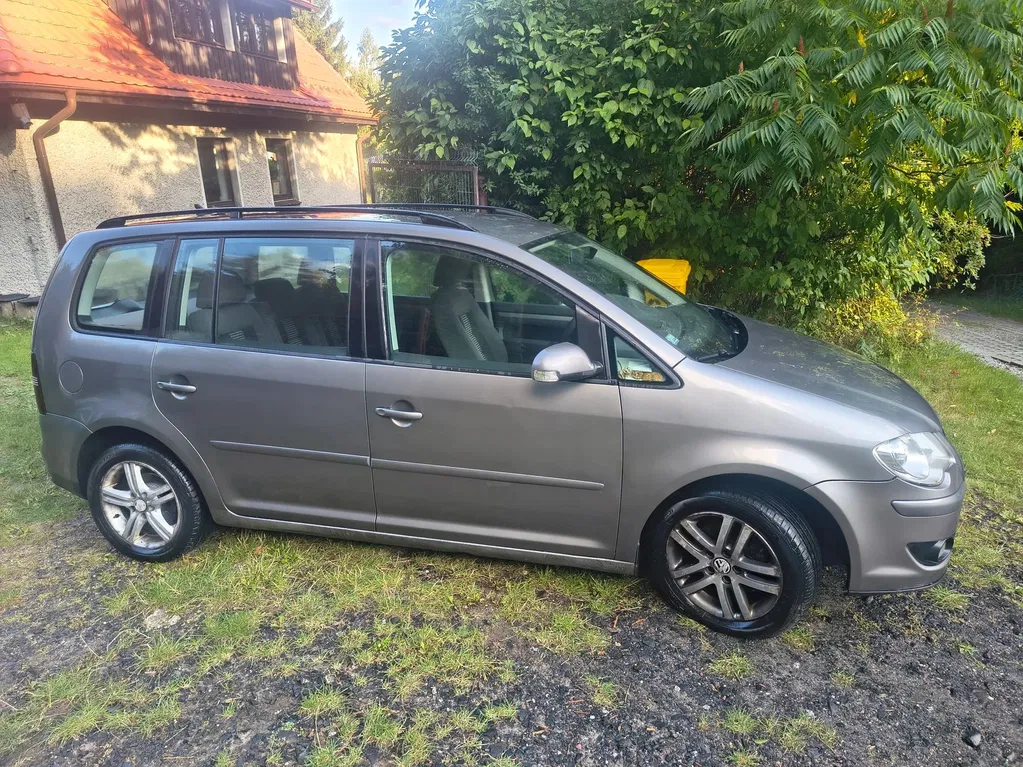 Zdjęcie: 2008 Volkswagen Touran