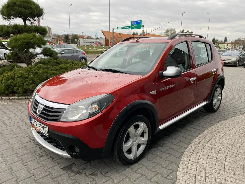 Zdjęcie: 2011 Dacia Sandero