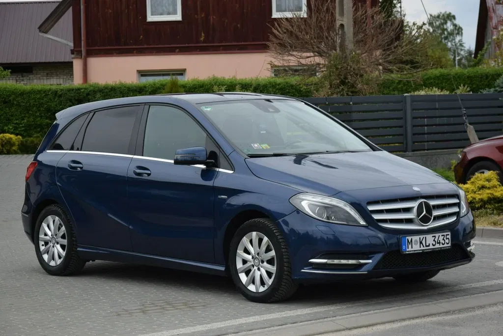 Zdjęcie: 2012 Mercedes-Benz B Klasa