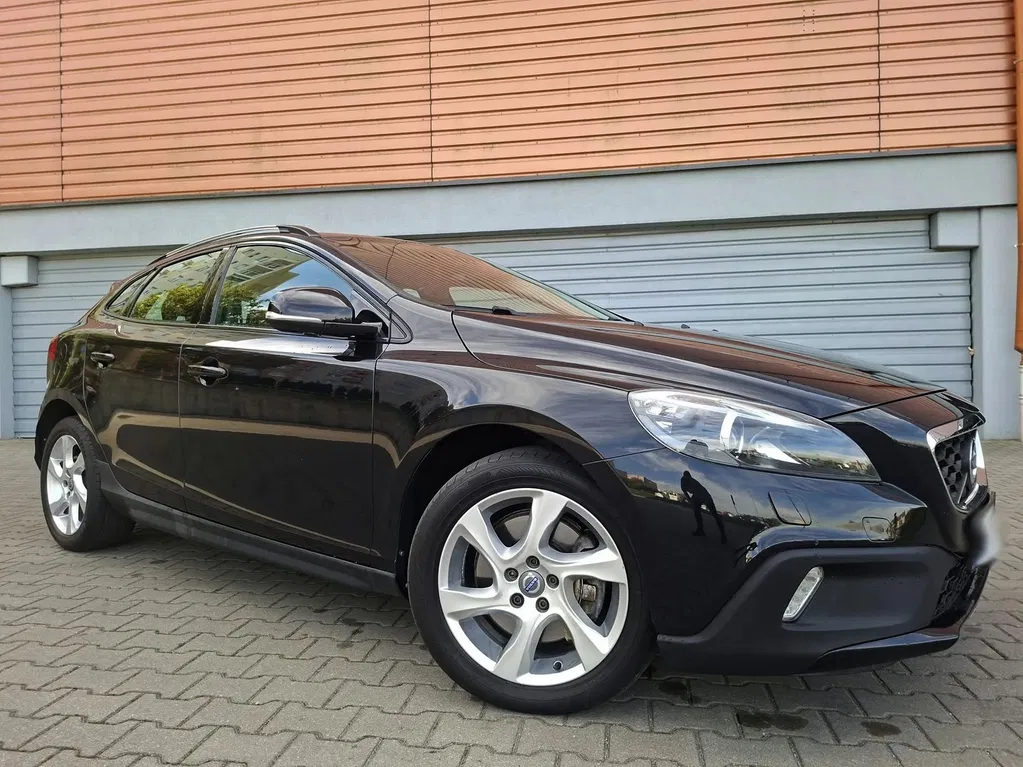 Zdjęcie: 2015 Volvo V40 Cross Country
