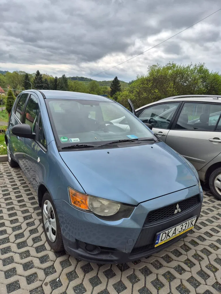 Zdjęcie: 2009 Mitsubishi Colt