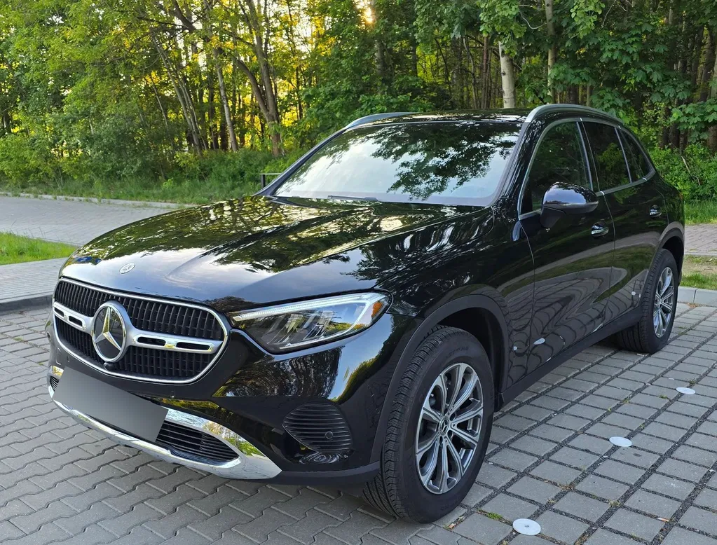 Zdjęcie: 2024 Mercedes-Benz GLC