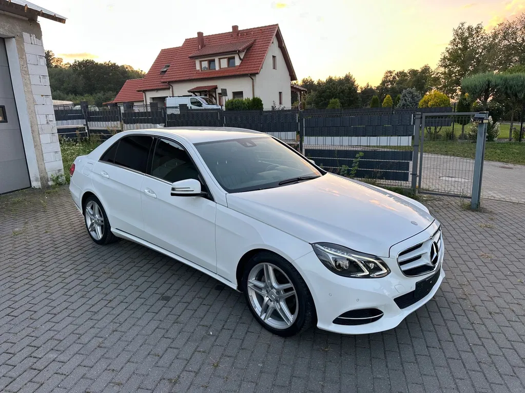 Zdjęcie: 2013 Mercedes-Benz E Klasa