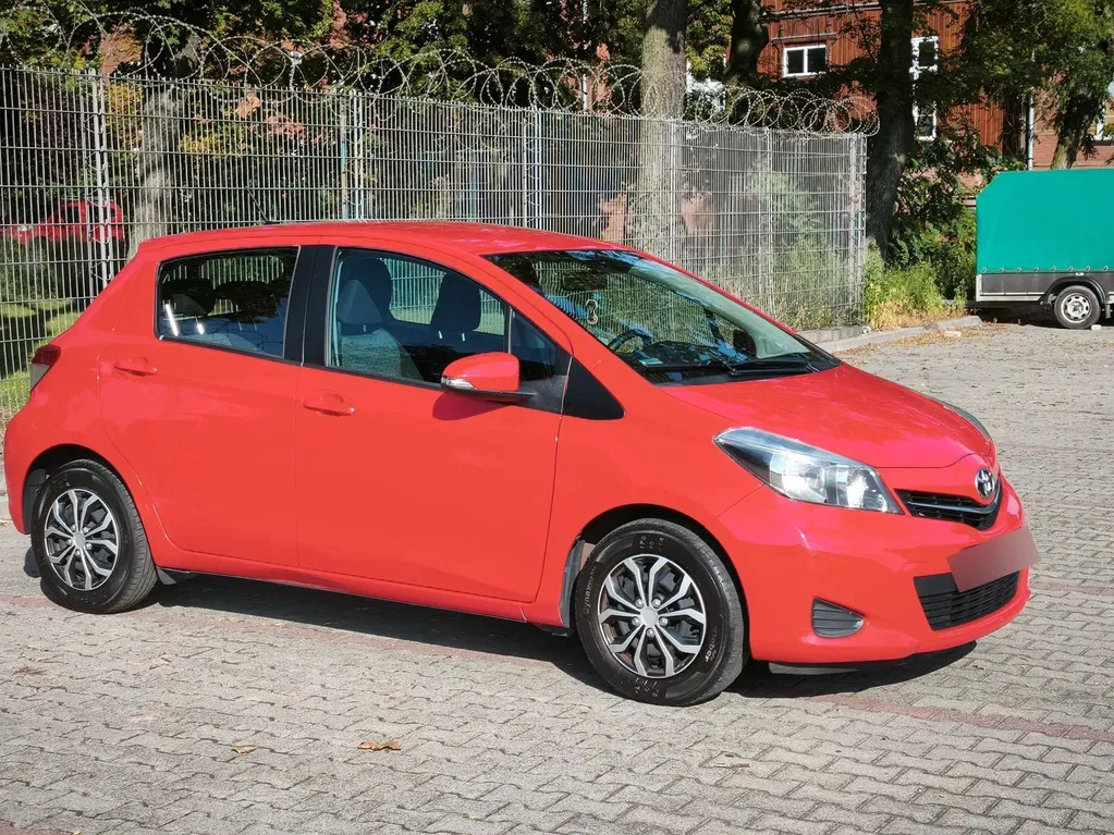 Zdjęcie: 2014 Toyota Yaris