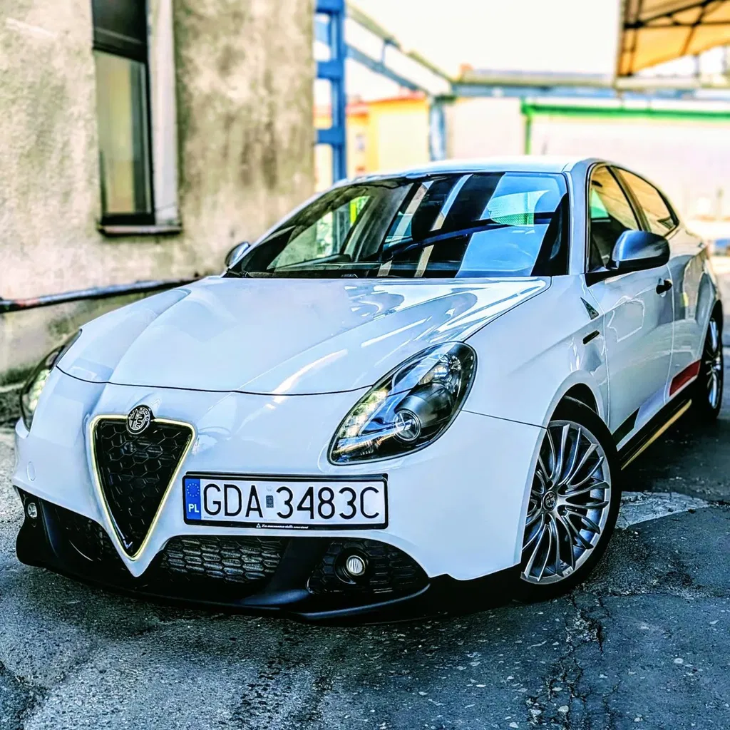 Zdjęcie: 2010 Alfa Romeo Giulietta