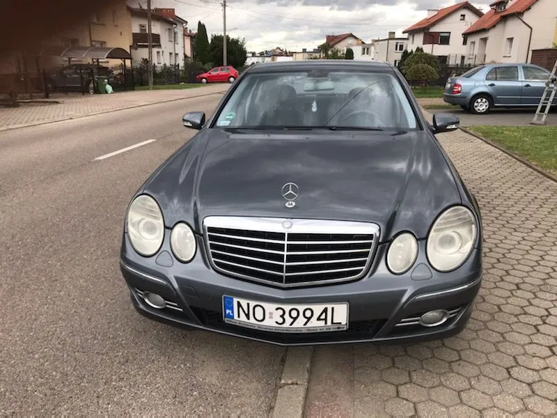 Zdjęcie: 2007 Mercedes-Benz E Klasa