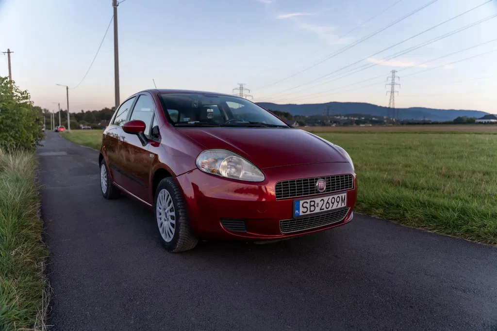 Zdjęcie: 2009 Fiat Punto