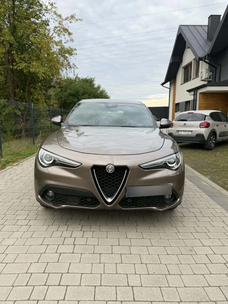 Zdjęcie: 2018 Alfa Romeo Stelvio