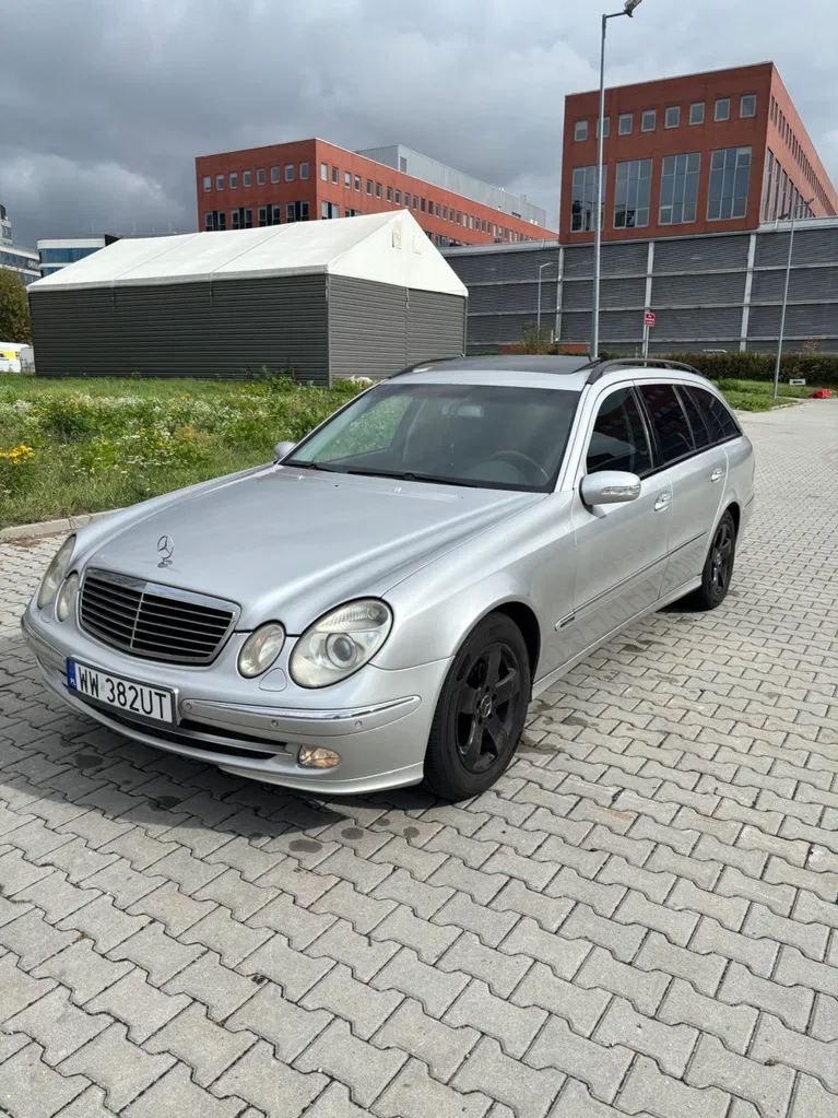 Zdjęcie: 2003 Mercedes-Benz E Klasa