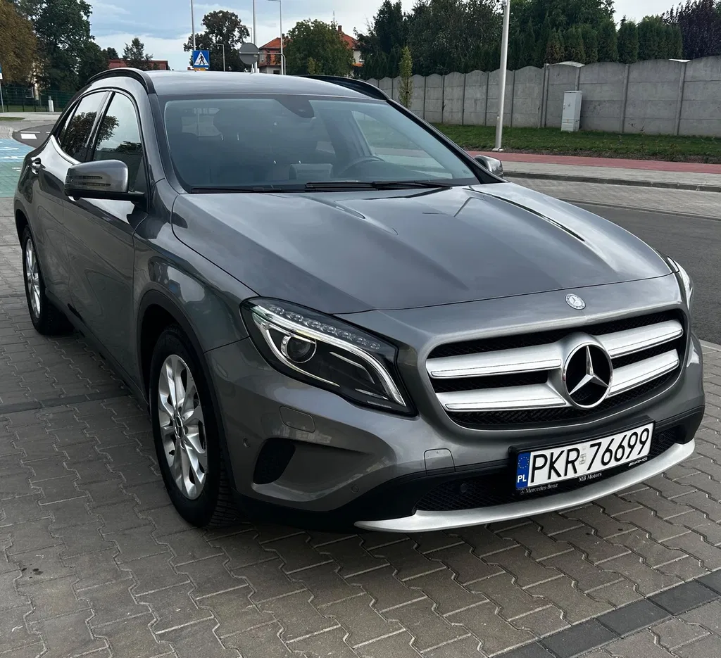Zdjęcie: 2016 Mercedes-Benz GLA