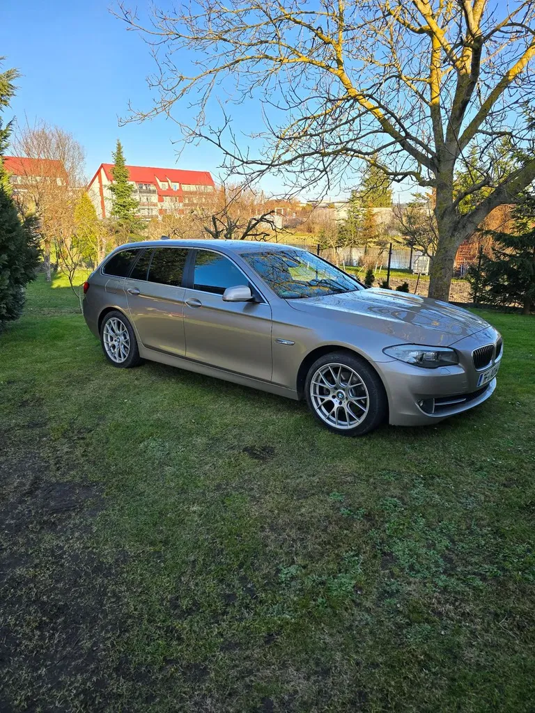 Zdjęcie: 2011 BMW Seria 5