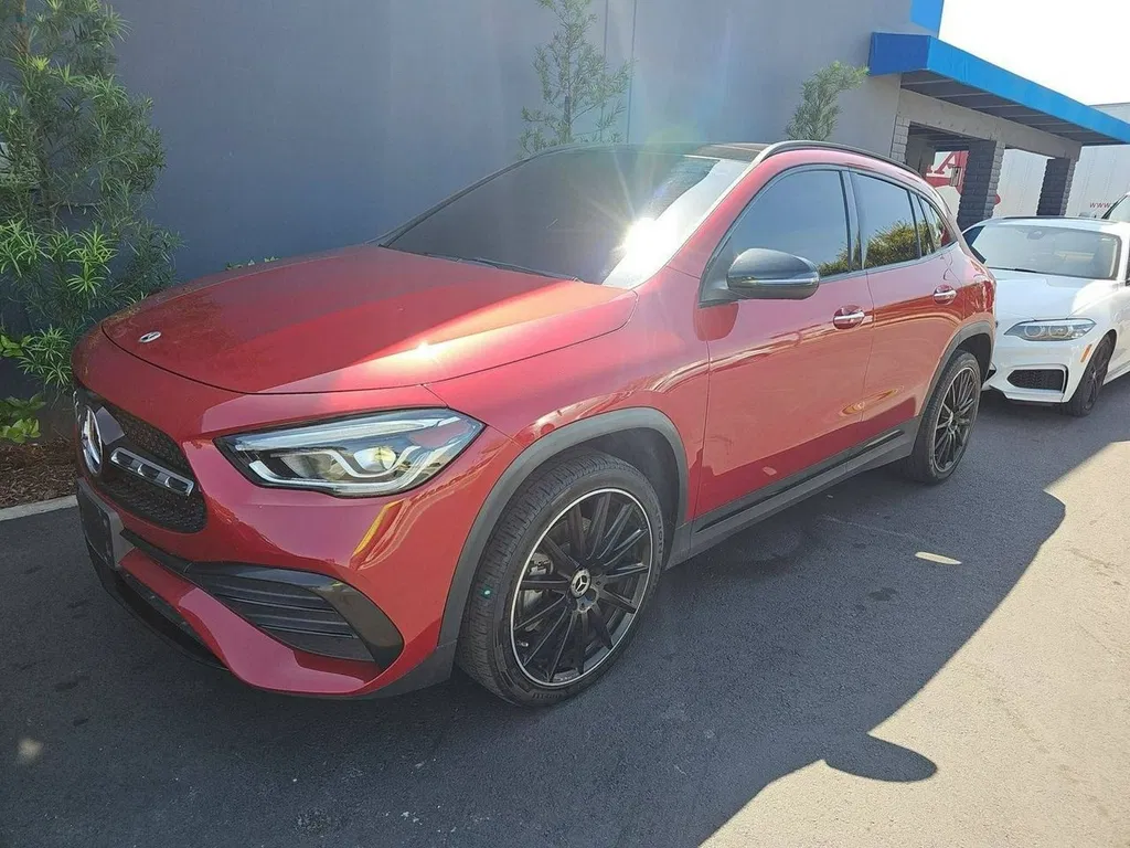 Zdjęcie: 2021 Mercedes-Benz GLA