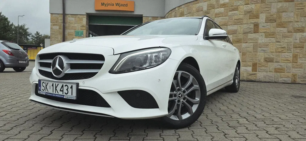 Zdjęcie: 2020 Mercedes-Benz C Klasa