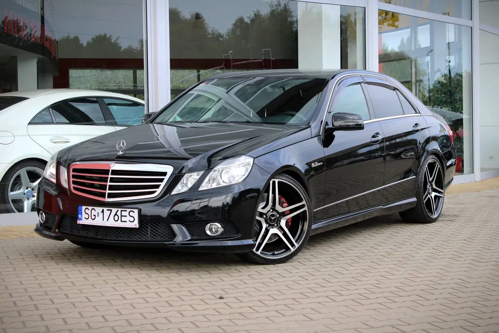 Zdjęcie: 2010 Mercedes-Benz E Klasa