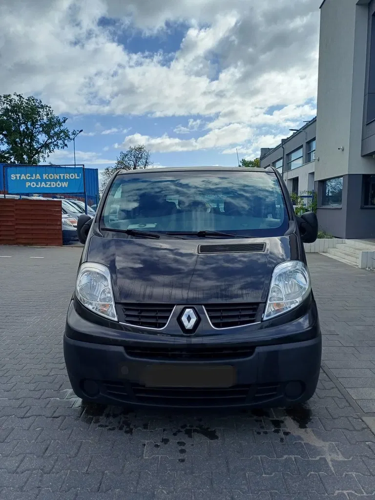 Zdjęcie: 2010 Renault Trafic