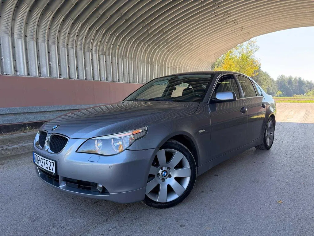 Zdjęcie: 2003 BMW Seria 5