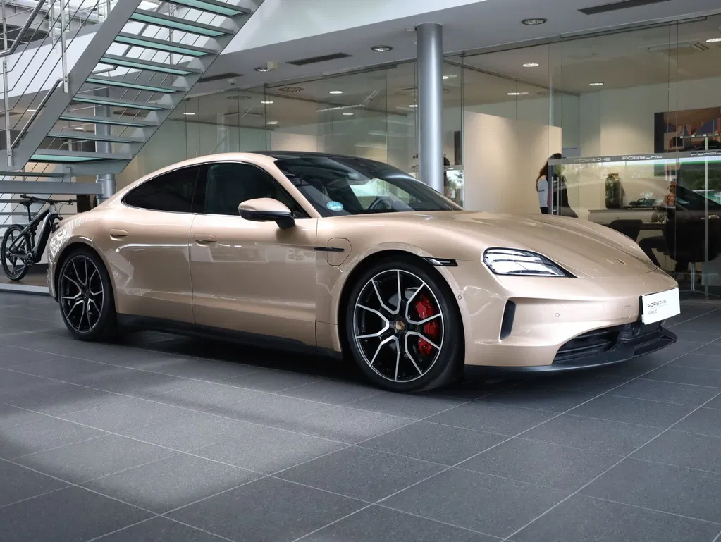 Zdjęcie: 2024 Porsche Taycan