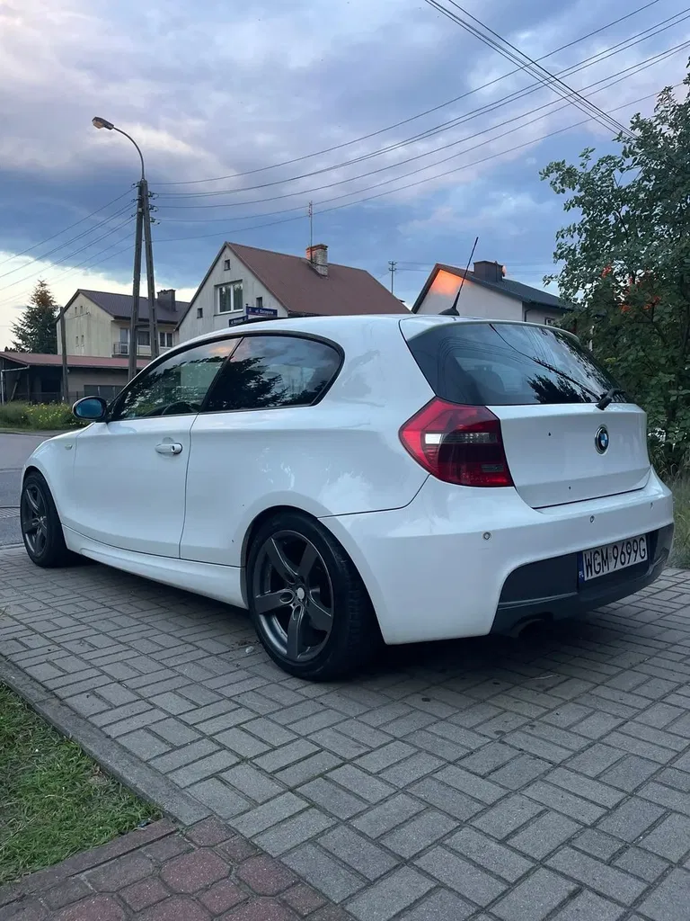 Zdjęcie: 2007 BMW Seria 1