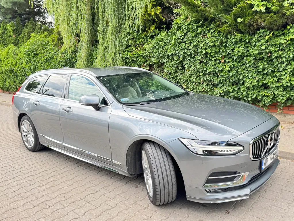Zdjęcie: 2017 Volvo V90