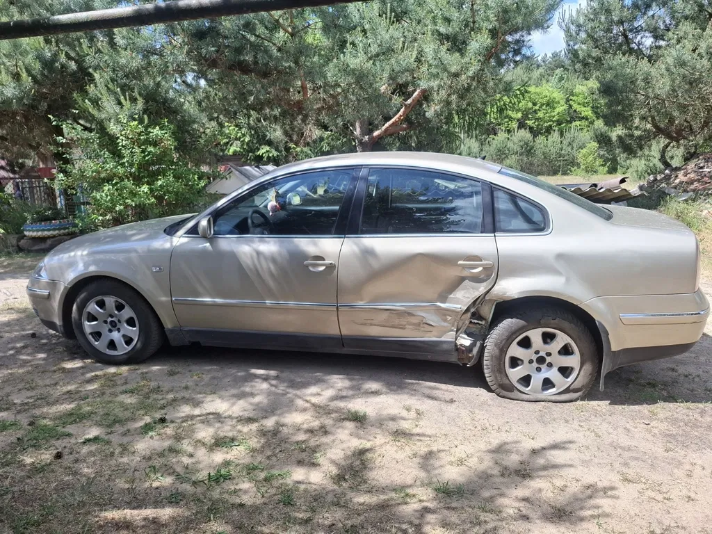 Zdjęcie: 2002 Volkswagen Passat