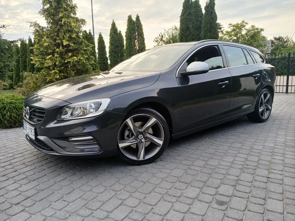 Zdjęcie: 2015 Volvo V60