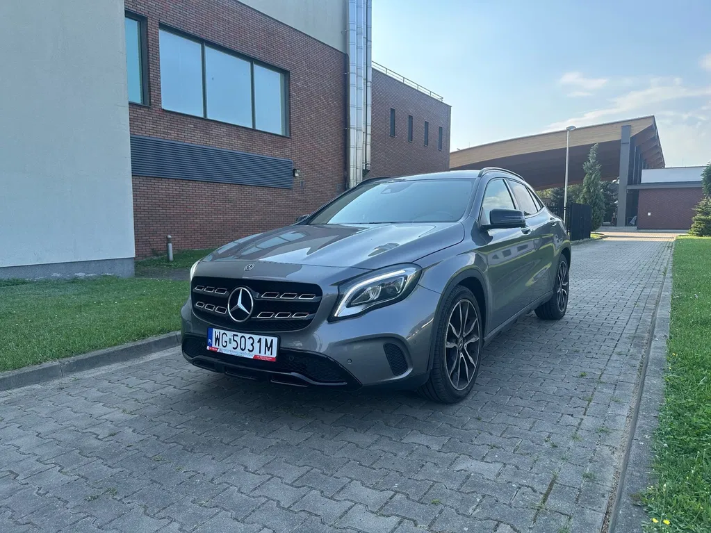 Zdjęcie: 2018 Mercedes-Benz GLA