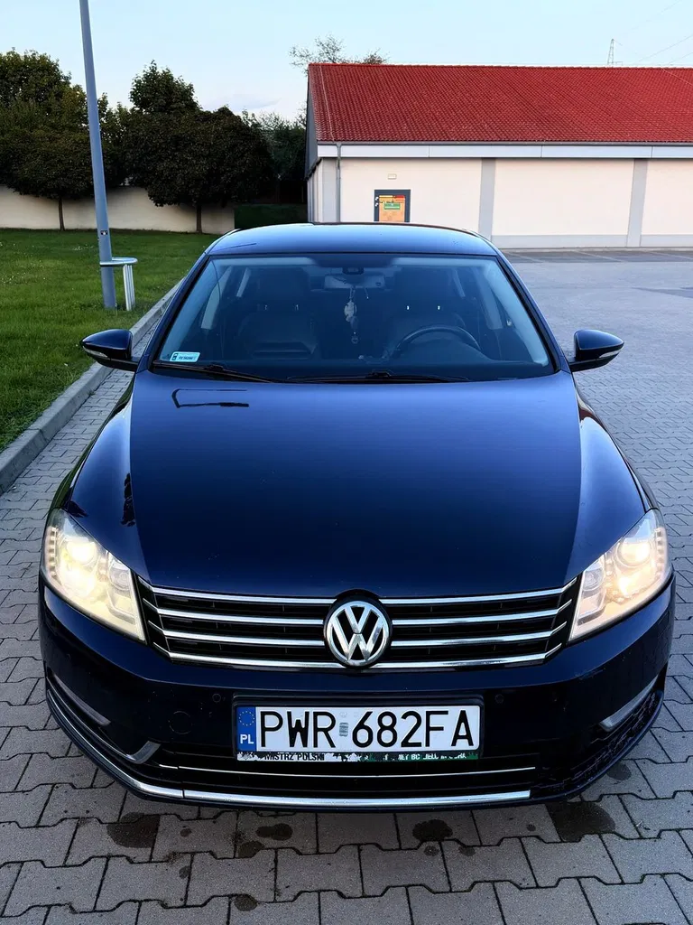 Zdjęcie: 2012 Volkswagen Passat