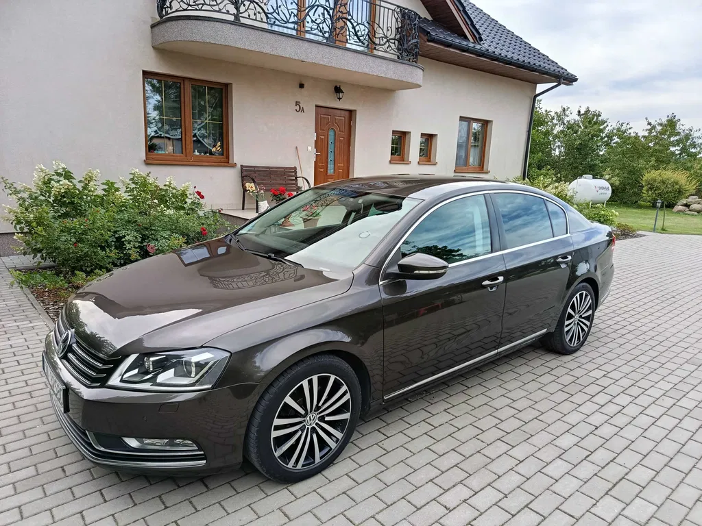 Zdjęcie: 2012 Volkswagen Passat