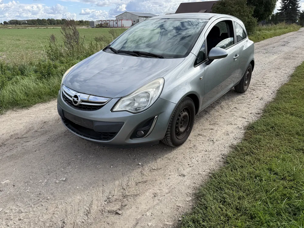 Zdjęcie: 2011 Opel Corsa