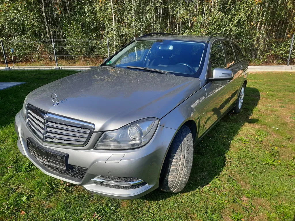 Zdjęcie: 2013 Mercedes-Benz C Klasa