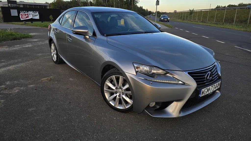Zdjęcie: 2014 Lexus IS