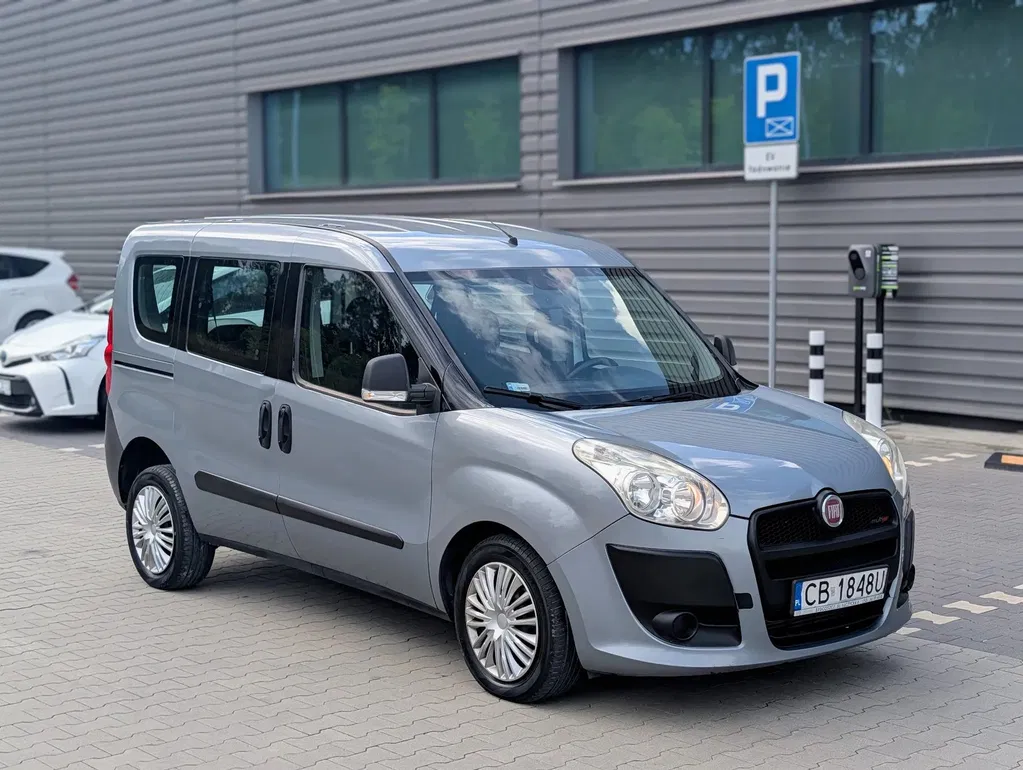 Zdjęcie: 2010 Fiat Doblo