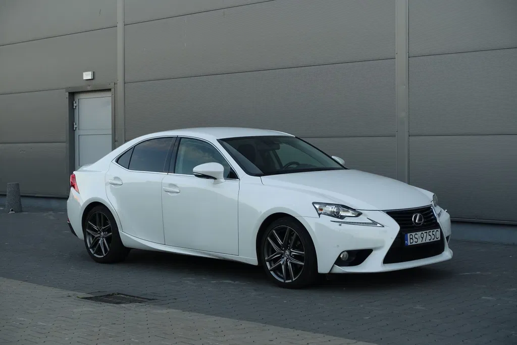 Zdjęcie: 2013 Lexus IS