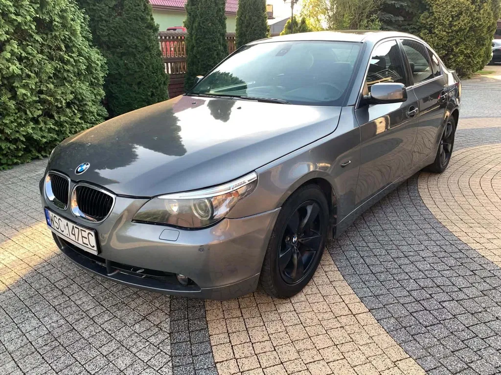 Zdjęcie: 2004 BMW Seria 5