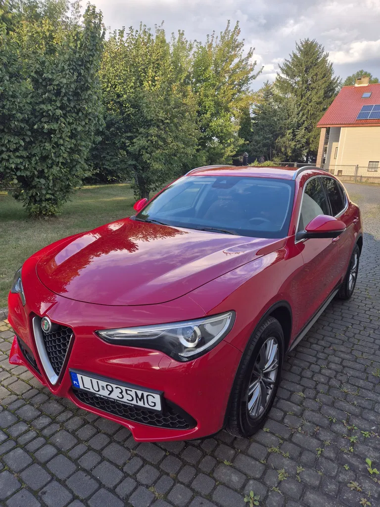 Zdjęcie: 2021 Alfa Romeo Stelvio