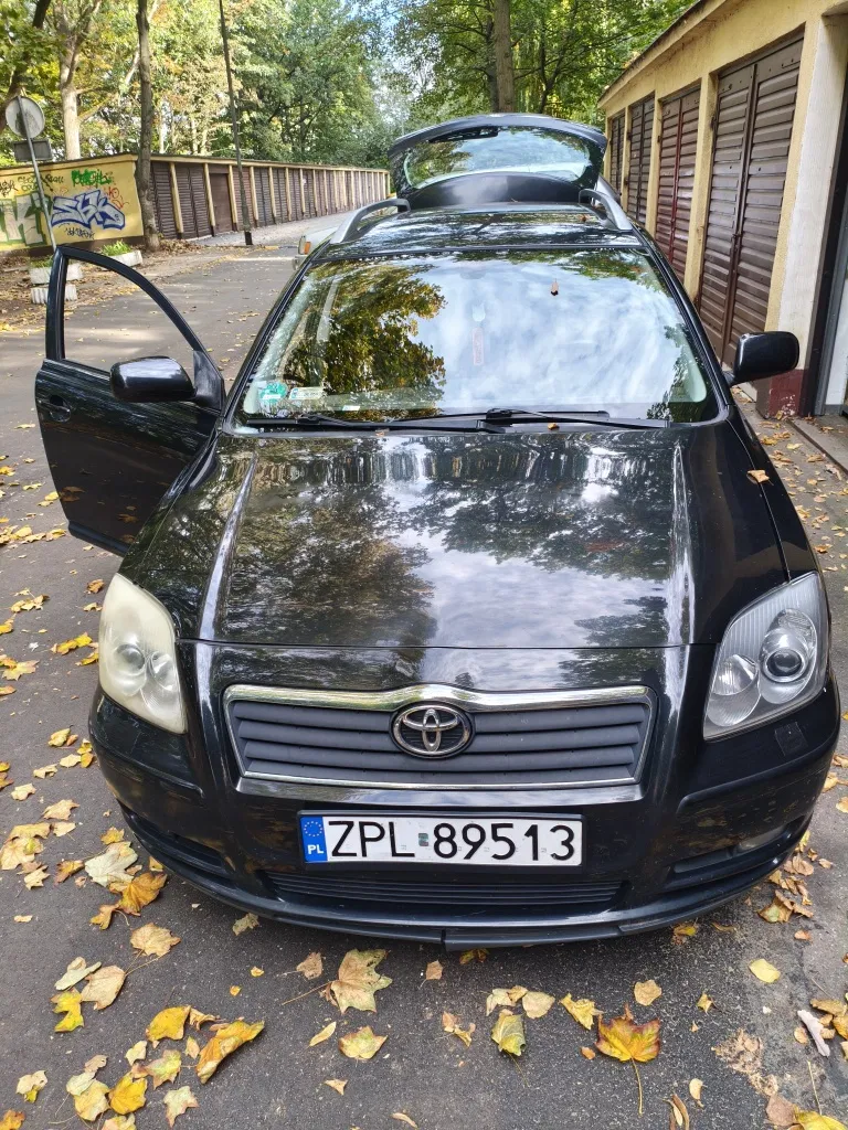Zdjęcie: 2004 Toyota Avensis
