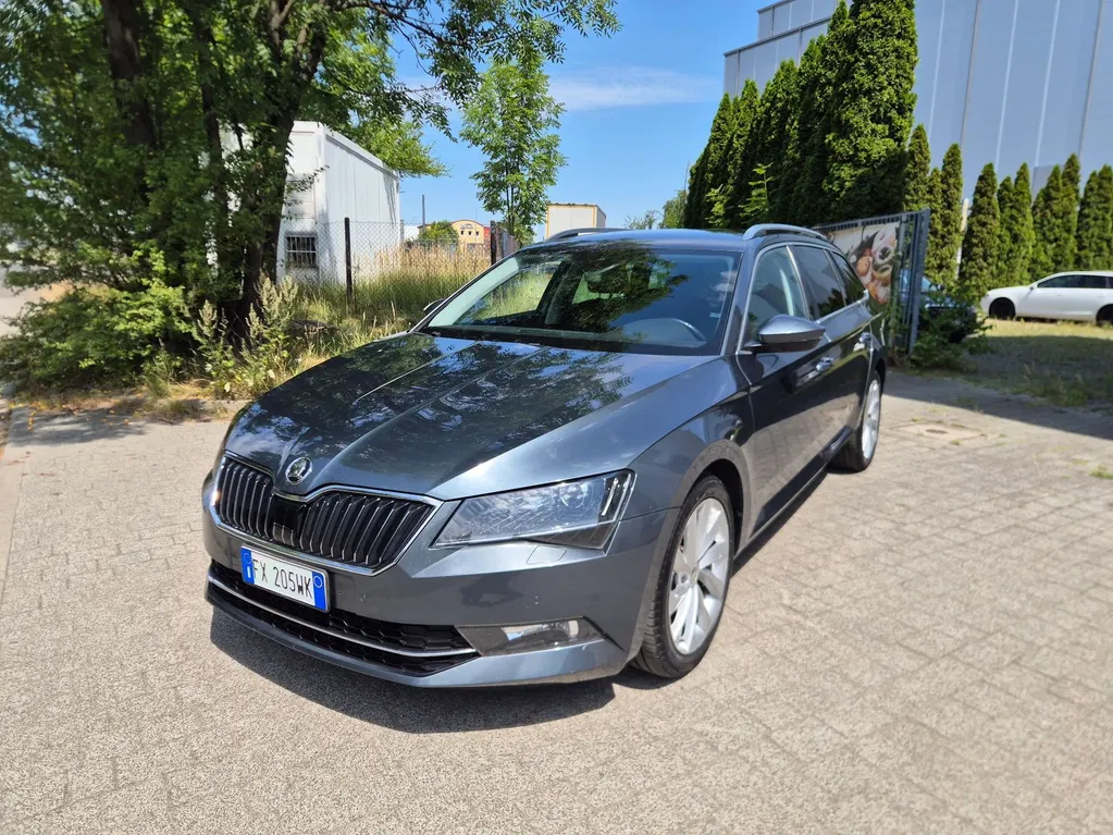 Zdjęcie: 2018 Skoda Superb